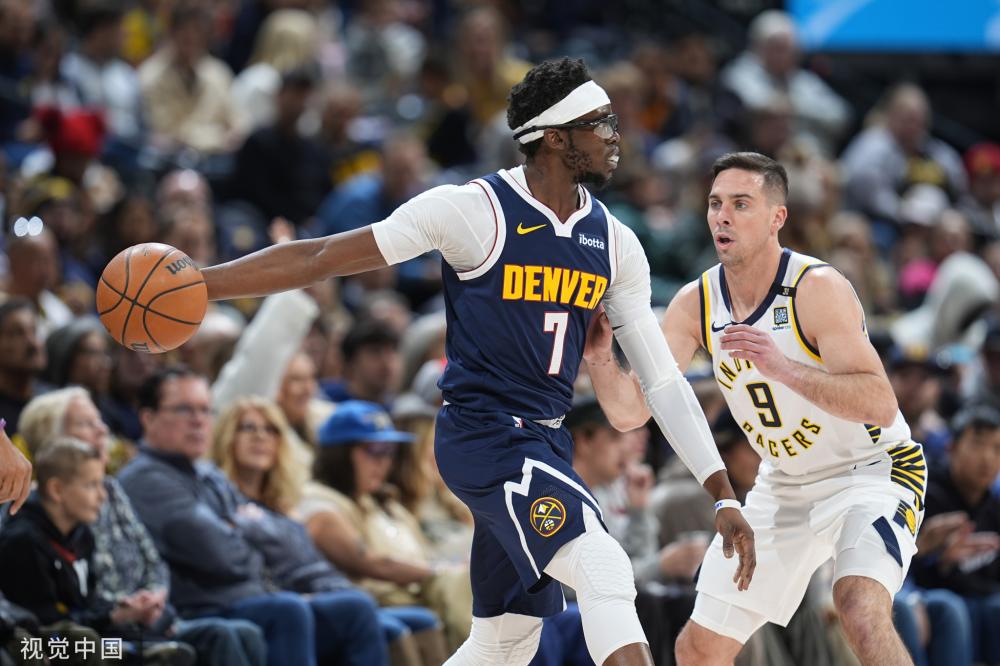 因脚部伤势 因脚部伤势