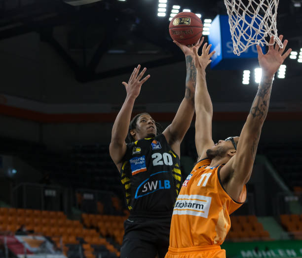 与热苏斯 与热苏斯