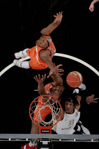 一场比赛中 一场比赛中