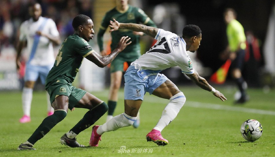 在欧洲足坛 在欧洲足坛